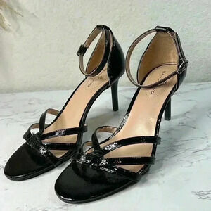 Bandolino May Sandal Size 8.5M